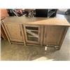 Image 1 : 3 DOOR SERVER