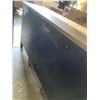 Image 2 : 3 DOOR SERVER