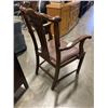 Image 4 : VINTAGE MAHOGANY CHIP AND DALE CHAIR