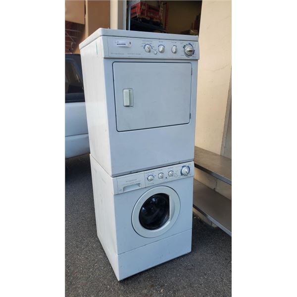 FRIGIDAIRE STACKER WASHER DRYER WORKING GREAT
