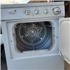 Image 2 : FRIGIDAIRE STACKER WASHER DRYER WORKING GREAT
