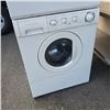 Image 4 : FRIGIDAIRE STACKER WASHER DRYER WORKING GREAT