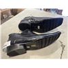 Image 3 : NEW MENS SIZE 10 BLACK DRESS SHOES , NO BOX