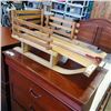 Image 2 : WOODEN DECORATIVE KIDS SLEIGH