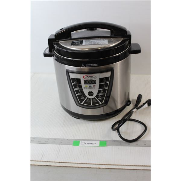 Power Pressure Cooker XL - tested Powers On