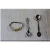 Image 2 : Bowl, (2) Decorative Spoons, Watch