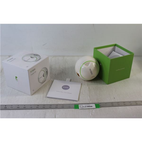 Pet geek Foodie Orb For Pets - As Is