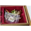 Image 3 : Music Jewelry Box, Costume Jewelry and Pins,