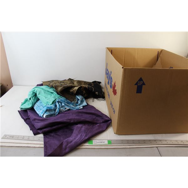 Assorted Cloths and Tablecloths