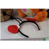 Image 4 : * (3) Baskets, Duck Stuffy, Hat, Ladybug Headband - All In A Box