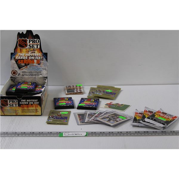 (18) Hockey & Baseball Trading Cards in Packages - Assorted in Box