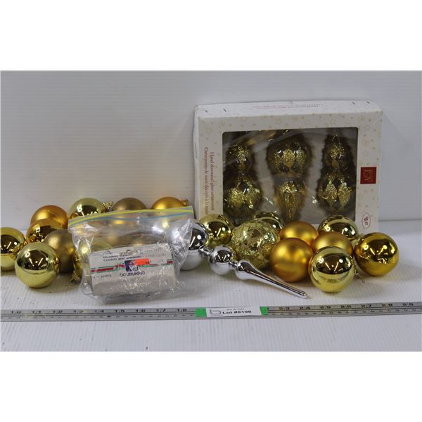 (20+) Gold Christmas Ornaments & (3) Ornaments in Box, Misc.