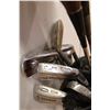 Image 4 : * Vintage Golf Bag w/ Wilson & Spalding Golf Clubs - Some Wear