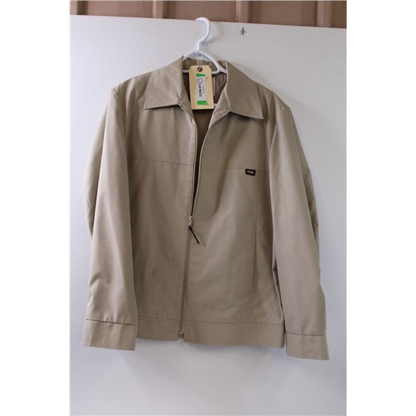 * London Fog Brand Men's Jacket - Size 40 Reg
