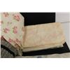 Image 3 : (5) Pillowcases, & (4) Standard Sheets & 1 Fitted sheet- Standard