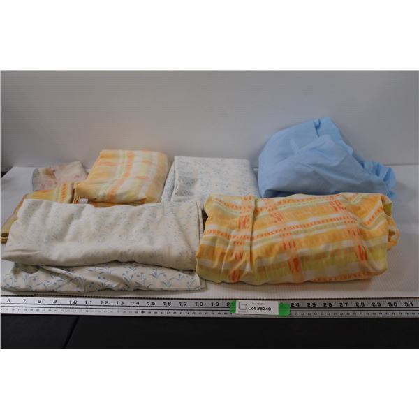Twin Bedding Set, (3) Fitted Sheets, (3) Reg. Sheets, (2) Pillowcases