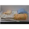 Image 1 : Twin Bedding Set, (3) Fitted Sheets, (3) Reg. Sheets, (2) Pillowcases