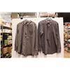 Image 1 : (2) Men's Button-Up Shirts - Size 15.5" x 16.5"