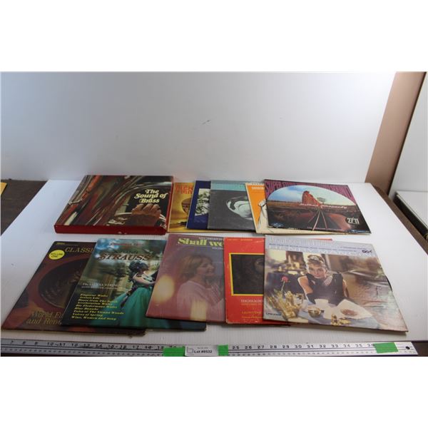 (10+) Vinyl Records - The Sound of Brass, Johann Strauss and Henry Mancini
