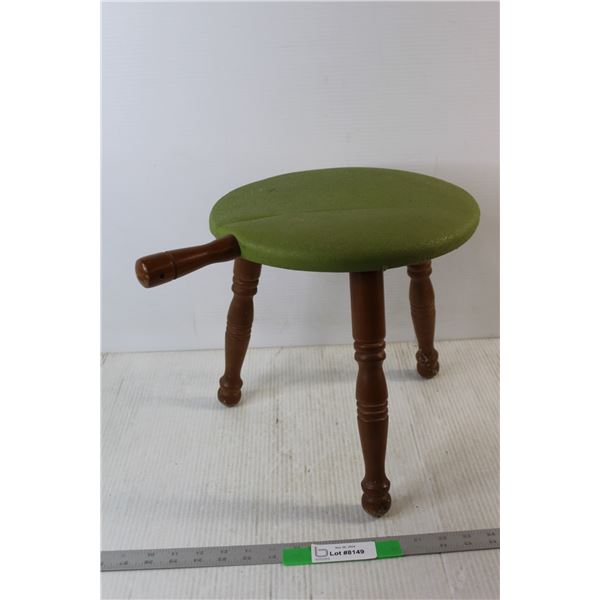 3-Leg Milking Stool - 12" x 12"
