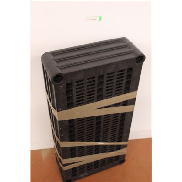 *4 Tier Plastic Storage Shelf, Unknown Height