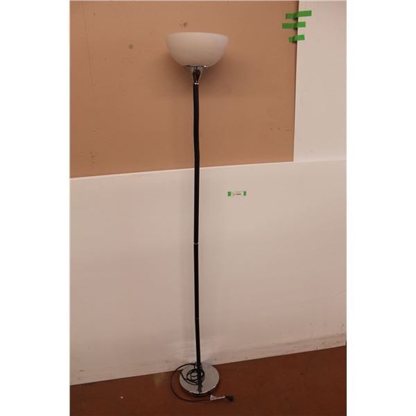 *Flexible House Lamp, 71'' Tall, Powers On