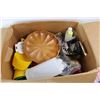 Image 3 : Box Of Various Kitchen Items, Oven Mitts, Measuring Cups, Misc.