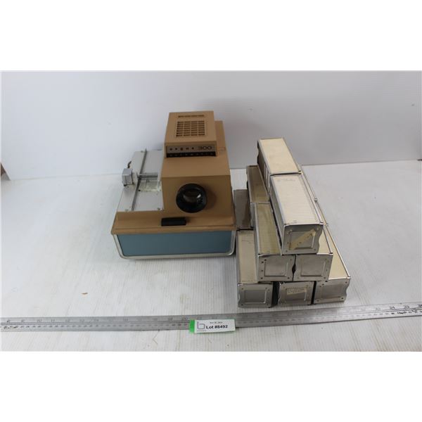 Argus 300 Automatic Slide Projector- Powers On w/ Slide Cases
