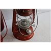 Image 3 : (2) Kerosene Lanterns