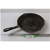Image 1 : Smarts Cast Iron Frying Pan - 10" Diameter
