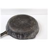 Image 3 : Cast Iron Frying Pan - 11" Diameter