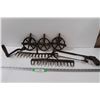 Image 1 : (3) Metal Pulleys, (2) Vintage Rake Heads, Saw, Crank Handle