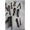 Image 4 : Assorted Tools