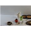 Image 5 : Coasters, Cheese Knife, Doll Monkey, Wall Decor and Assorted Ornaments