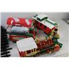 Image 3 : Christmas Model Train Set With (4) Trains