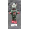 Image 1 : Vintage tin robot 10"