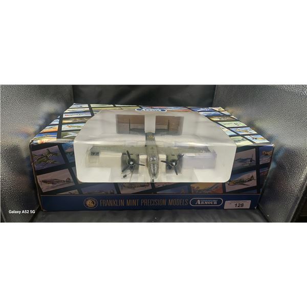 Franklin Mint B25 Mitchell bomber die cast NIB 17" wing span
