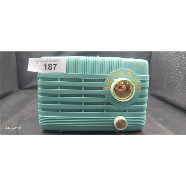 Vintage turquoise blue tube radio, tested