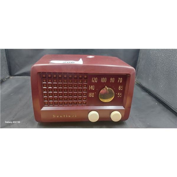 Sentinel model 338 1950s radio tested