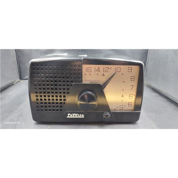 Vintage traveller bakelite tube radio model 46-37 Superhetrodyne reg fiver, tested