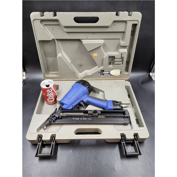 Air Stapler in Case