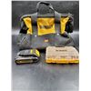 Image 1 : Dewalt 20V Lithium Ion Battery/Bits and Tool Bag