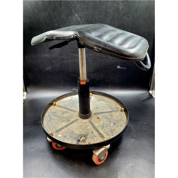 Mechanics Stool