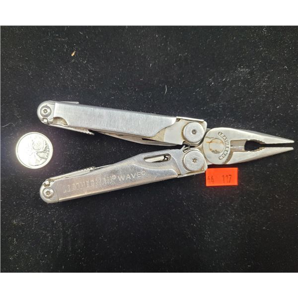 Leatherman Wave Pocket Knife