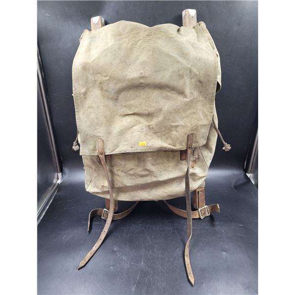 Trapper Nelson's Indian Pack Board