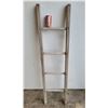 Image 1 : Small Wooden Ladder
