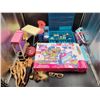 Image 1 : Barbie & Toy Accessory Lot