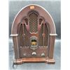 Image 1 : General Electric No 7-4100JA Cathedral AM/FM Radio
