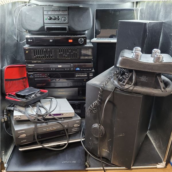Large Electronics Lot