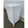 Image 2 : Master Chef Mini Fridge
